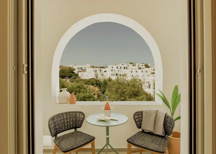 Opal Paros Otel 4*