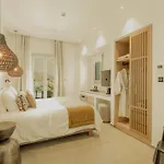 Opal Paros