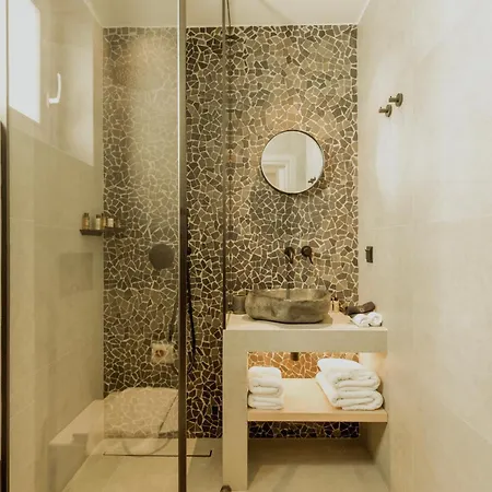 Opal Paros Hotel 4*