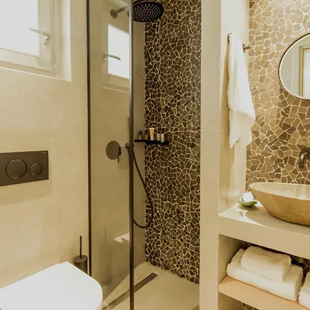 Opal Paros 纳乌萨