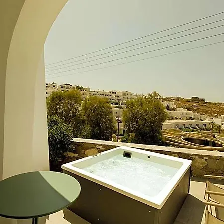 Opal Paros Hotel
