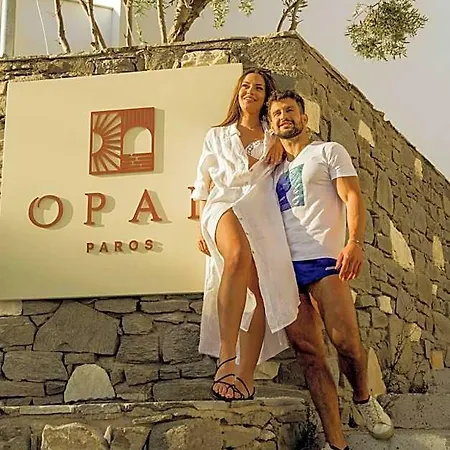 Opal Paros מלון נאוסה