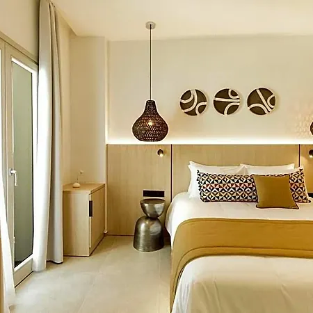 Opal Paros 4*